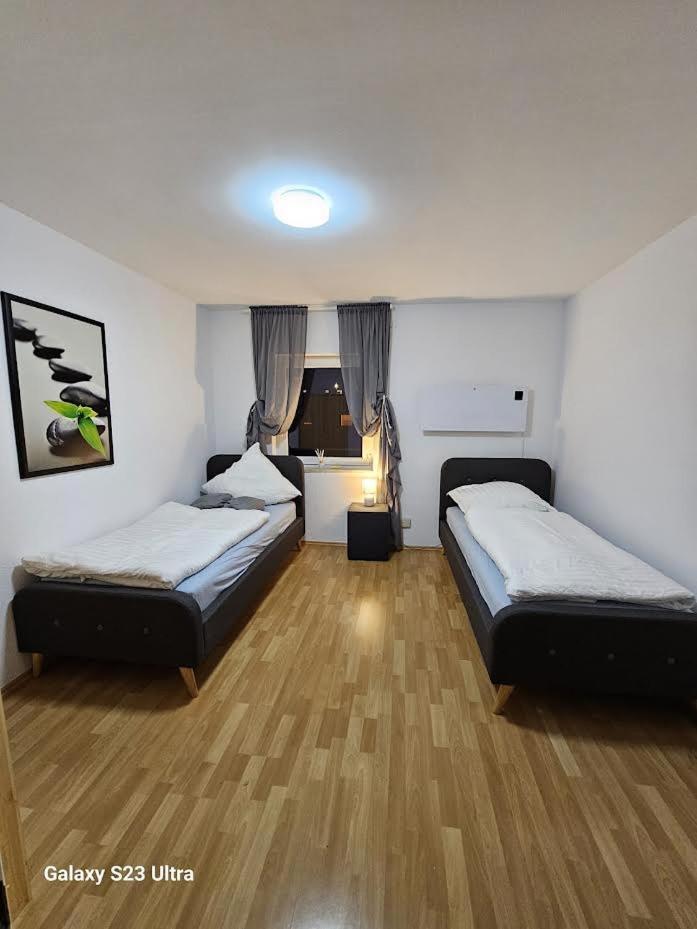 Apartmán M&L Wohnen 2 Essen Exteriér fotografie